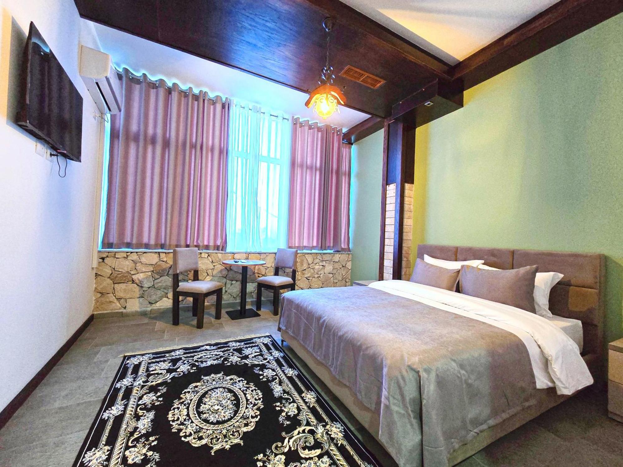 Pamja E Qyteteve Hotel