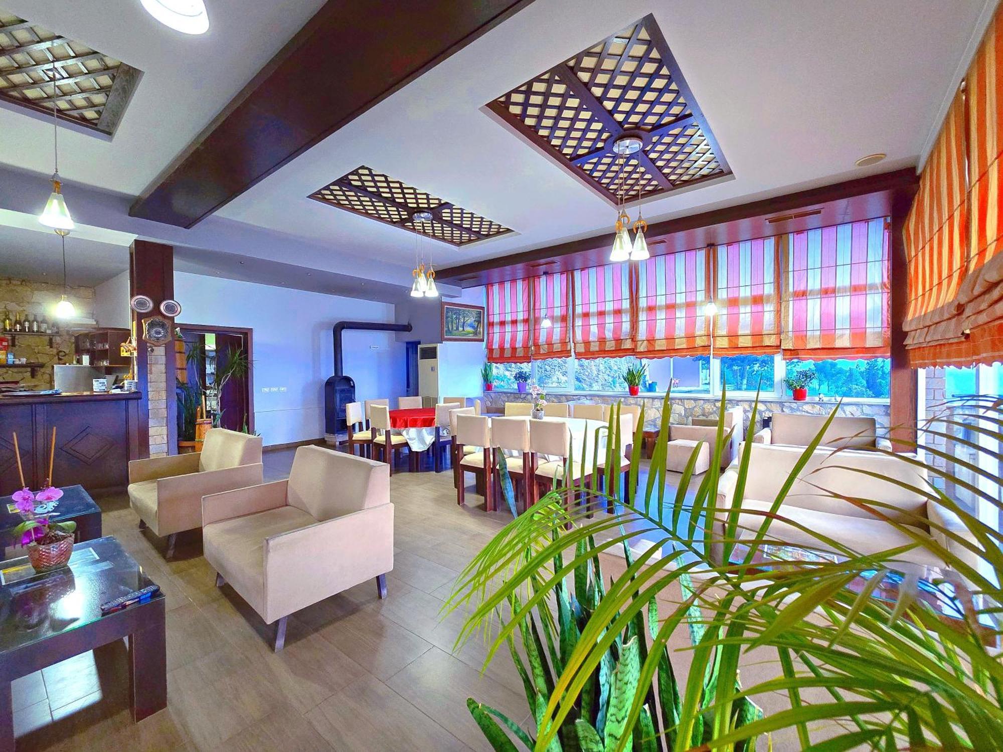 Pamja E Qyteteve Hotel