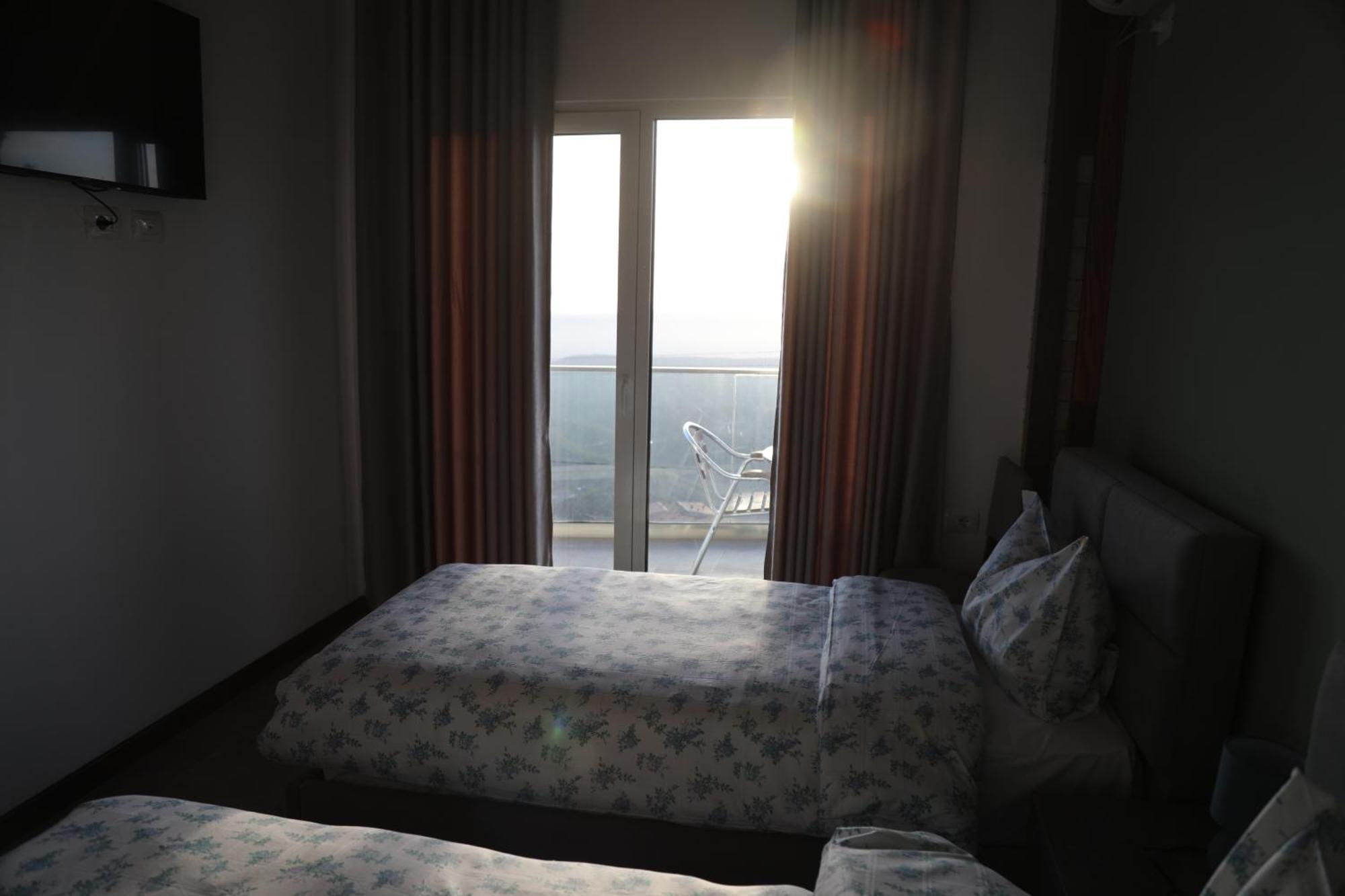 Hotel Pamja E Qyteteve